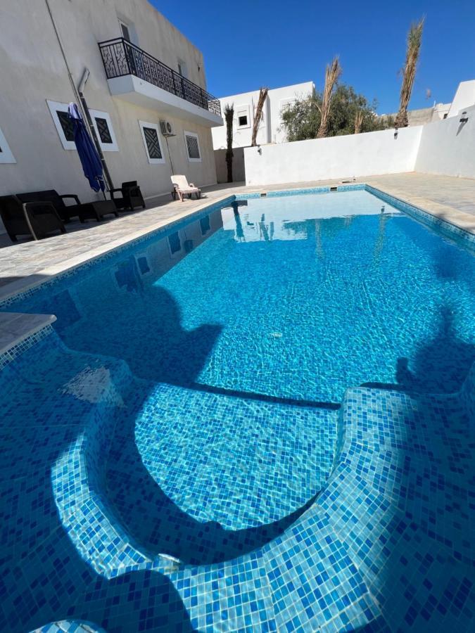 Magnifique Villa Avec Piscine Sur L'Ile De Djerba フーム・スーク エクステリア 写真
