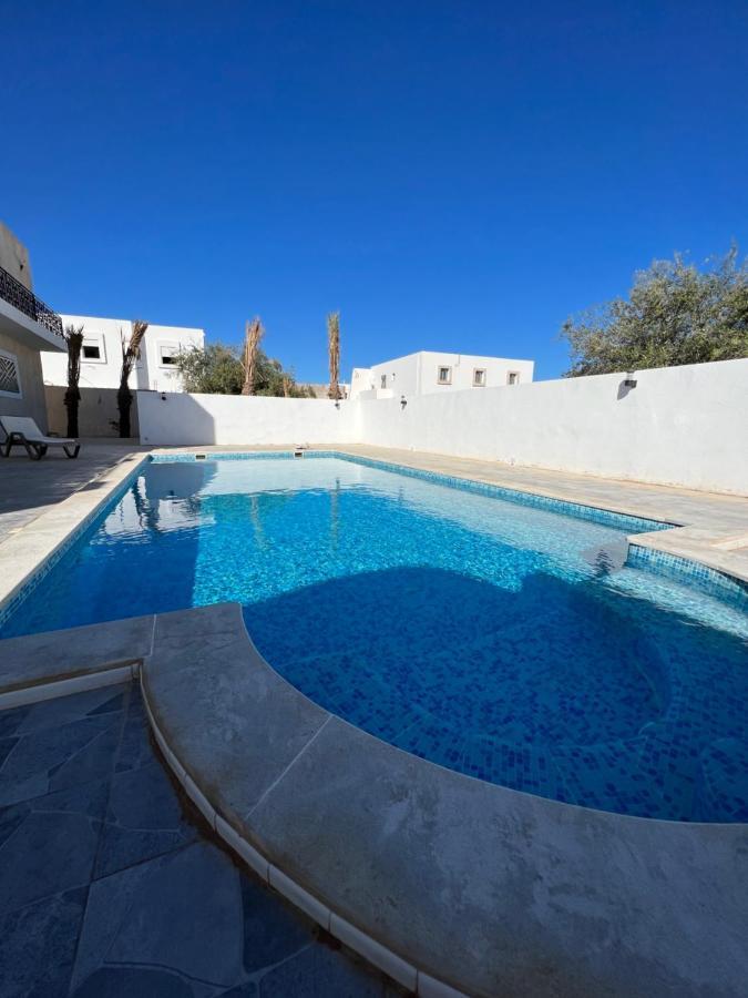 Magnifique Villa Avec Piscine Sur L'Ile De Djerba フーム・スーク エクステリア 写真