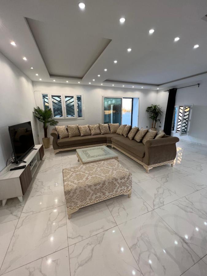 Magnifique Villa Avec Piscine Sur L'Ile De Djerba フーム・スーク エクステリア 写真