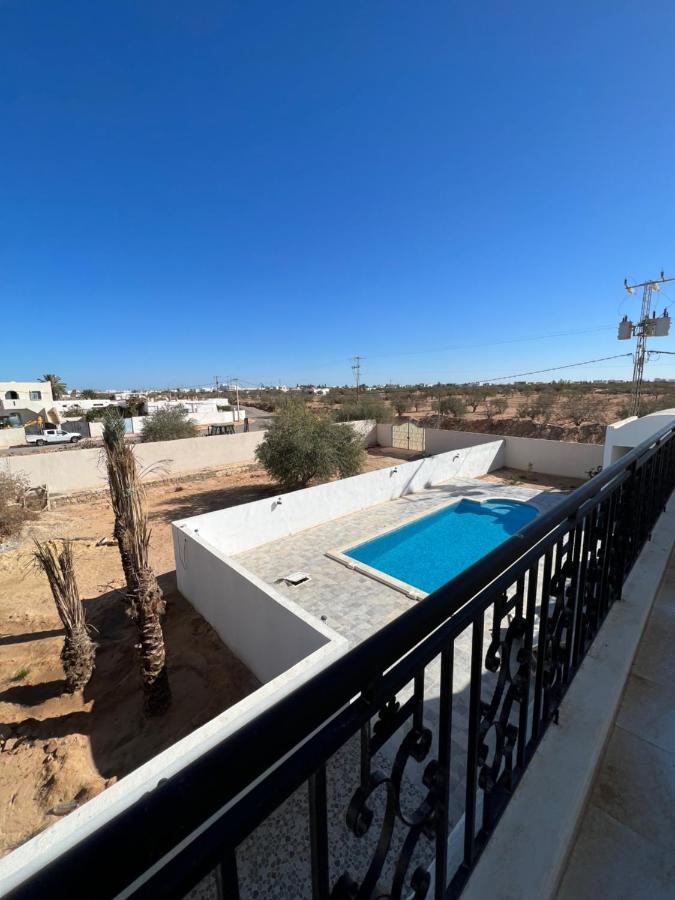 Magnifique Villa Avec Piscine Sur L'Ile De Djerba フーム・スーク エクステリア 写真